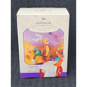 Hallmark Keepsake Ornament Tiggerific Easter Delivery‎ Winnie The Pooh 1999